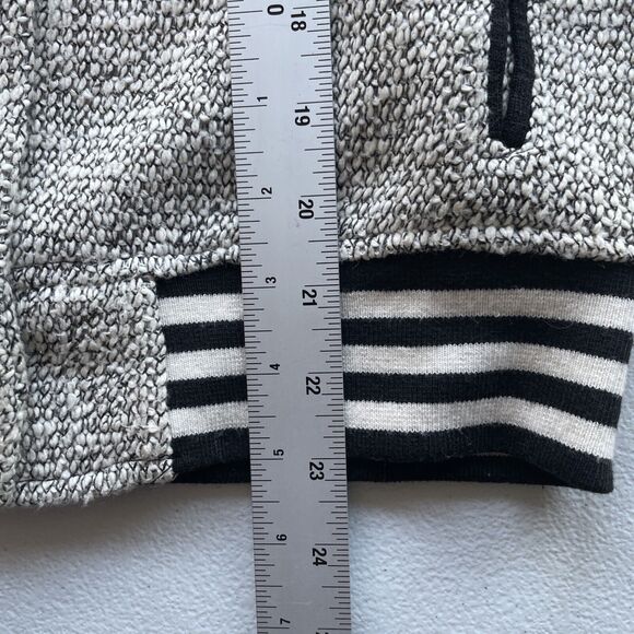 OLIVE + OAK Varsity Jacket Women Size S Fitted Snap Closure Black White Baseball - Picture 9 of 9